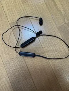 SONYワイヤレスイヤホン　WI-C100ブラック　　　02