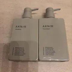 新品未使用　AKN/R アクニー 薬用 シャンプー ・トリートメント セットのサムネイル