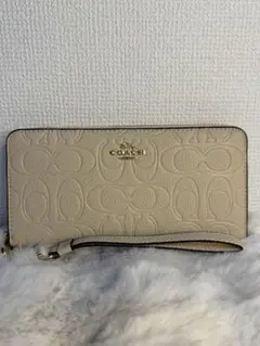 新品　コーチ長財布