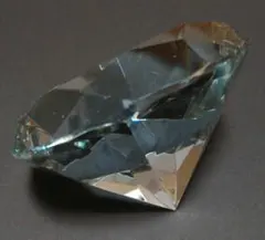 クリスタル ストーン ダイヤモンドカット 8.5cm