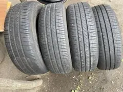 195/65R15 夏タイヤ　バリ溝のサムネイル