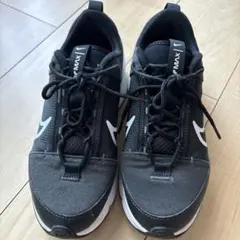 Nike ブラック ランニングシューズ　23.5cm