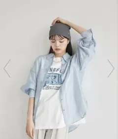 新品　未使用　タグ付き　Vis メタル釦シンプルシアーシャツ