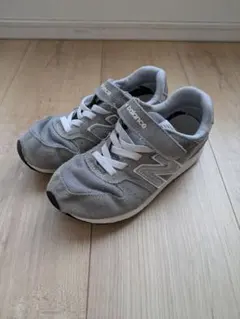 キッズ new balance 996 グレー スニーカー 19cm