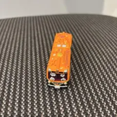 ディズニー　ハロウィン バス型ミニカー　トミカ　箱無し