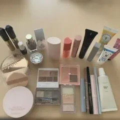 コスメまとめ売り✩ コスメまとめ売り - メルカリ