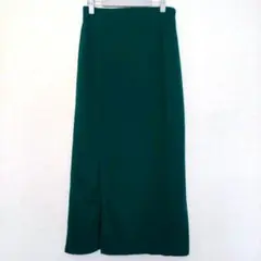 earth music&ecology 深緑 タイトスカート スリット入りのサムネイル