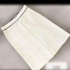 【23区】美品　タイト　スカート　コットン　ツイード　ホワイト　38 膝丈