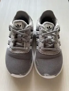 【14.0cm】adidas アディダス　スニーカー キッズシューズ　子ども　靴