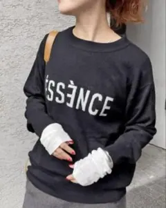 スピック&スパン　ESSENCEロゴKNIT