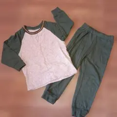 ユニクロ　パジャマ　110cm