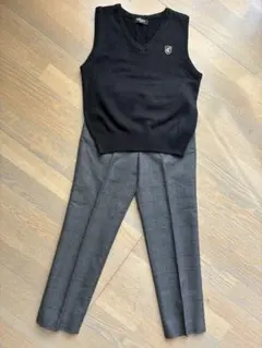 COMME CA ISM キッズ　ベストとパンツ