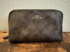 COACH ダークブラウン レザー ポーチ