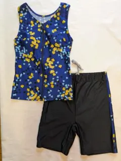 [美品]ワコールレディース フィットネス水着 セパレート 水着のサムネイル