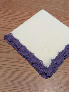 最終値下げ価格！ドイツ　ヴィンテージ　ハンカチ