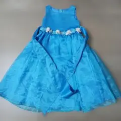 青いフラワー装飾ドレス