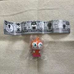 ガチャガチャ  ドキンちゃん