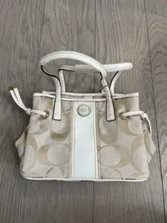 Coach ロゴ入りハンドバッグ ベージュ/ホワイト