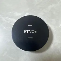 ETVOS クリーミィタップミネラルファンデーション ライトのサムネイル