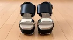 T*)様 UNITED NUDE 厚底サンダル ブラック×ゴールドのサムネイル