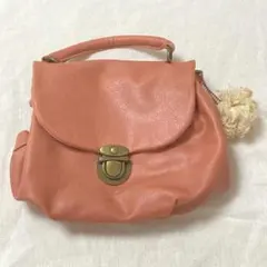 earth music&ecology ピンク マスコット付きショルダーバッグ