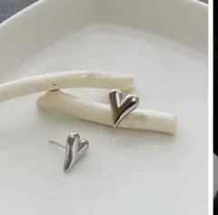 美品☆ピアス　ハート