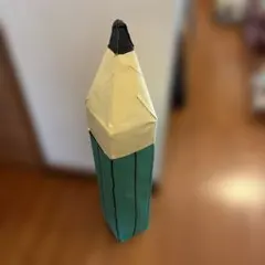 ハンドメイド　鉛筆の模型