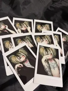 2026年最新】V系チェキの人気アイテム - メルカリ