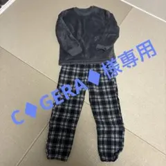 美品　UNIQLO KIDS 130サイズ パジャマセット