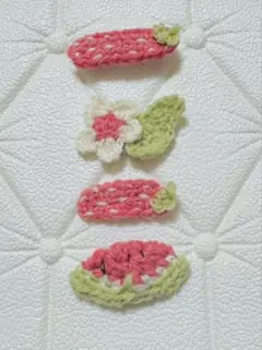 ヘアピン＆バレッタセット　ハンドメイド　毛糸　手編み　ベビー　キッズ