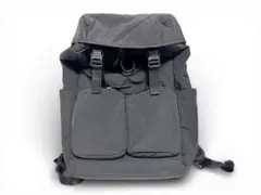 ユニクロ マルチポケットバックパック リュック 24L 黒 メンズ レディース