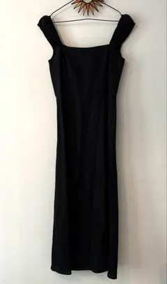 ZARA ザラ　背面紐リボン付きキャミワンピース　スレッド入り　黒XS