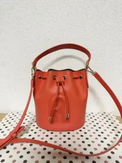 2026年最新】フルラ オレンジ バッグの人気アイテム - メルカリ