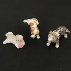 陶器製小さい犬の置き物セット