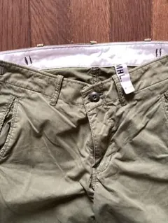 MHL. コットン ワークパンツ カーキのサムネイル