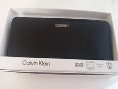 【新品未使用】Calvin Klein ジップアラウンド財布
