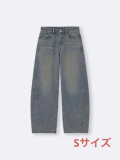 GU ジーユー　バレルレッグジーンズ　Sサイズ