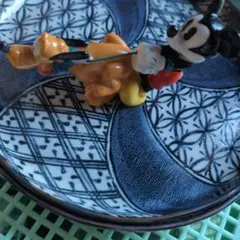 ミッキーマウスとプルート