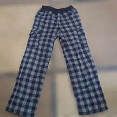 チェック柄長ズボン グレーとブラック