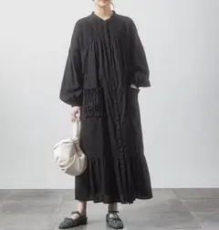 TSUHARU Samansa Mos2 スカラップ刺繍ワンピース ピンタック黒 - メルカリ