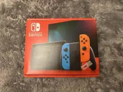 任天堂　Switch バッテリー強化版