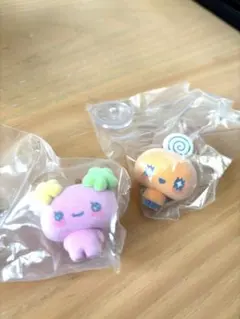 たまごっち　カプセルフロッキーズ　めめっち&ふらわっち　2点セット