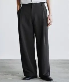 WYM LIDNM ARC CURVED AMUNDSEN SLACKS - メルカリ