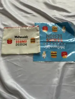 マクドナルド BEAMS DESIGN ポーチ＆クロスセット