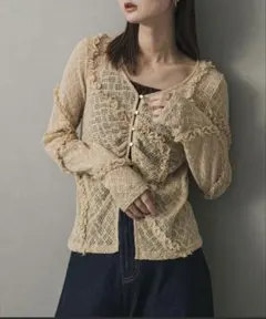 フロントボタンレースカーディガン
