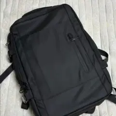 USBポート付き ブラックバックパック リュックサック