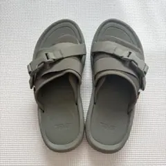Teva サンダルのサムネイル