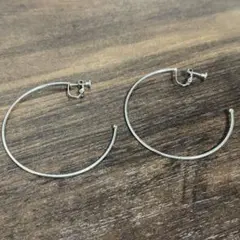イヤリング　シルバー　フープ