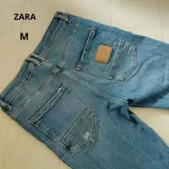 ZARAデニムスキニーМダメージ加工