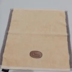 LANCELベージュ ロゴ付き タオルハンカチ